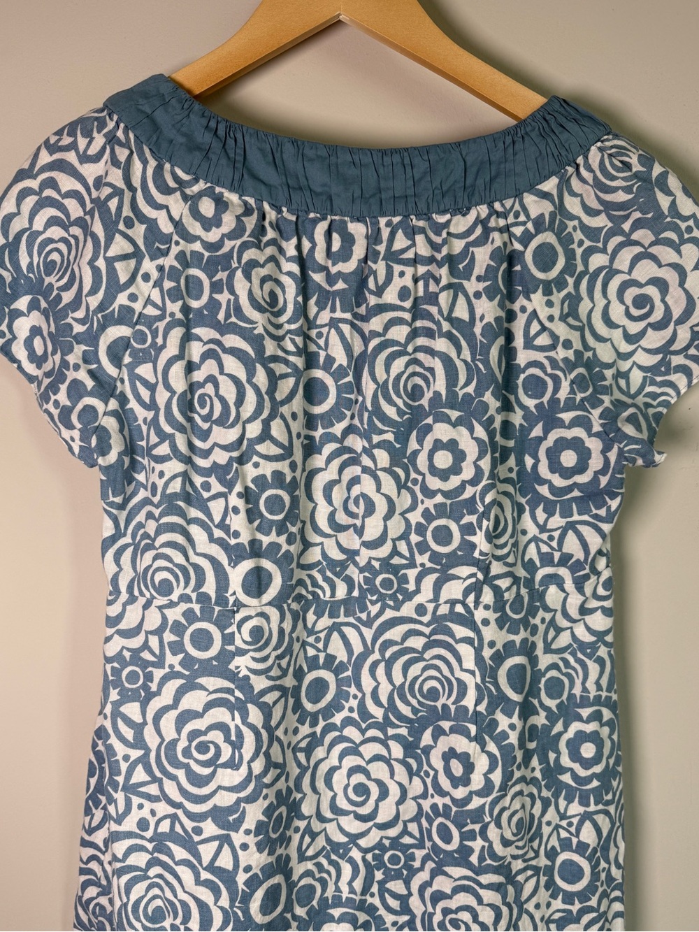 Boden Blue Floral Linen Shift Dress Scoop Neck Pockets Cottagecore Summer 10 - Picture 5 of 7